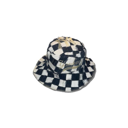 Checkered Bucket Hat (Yankees)
